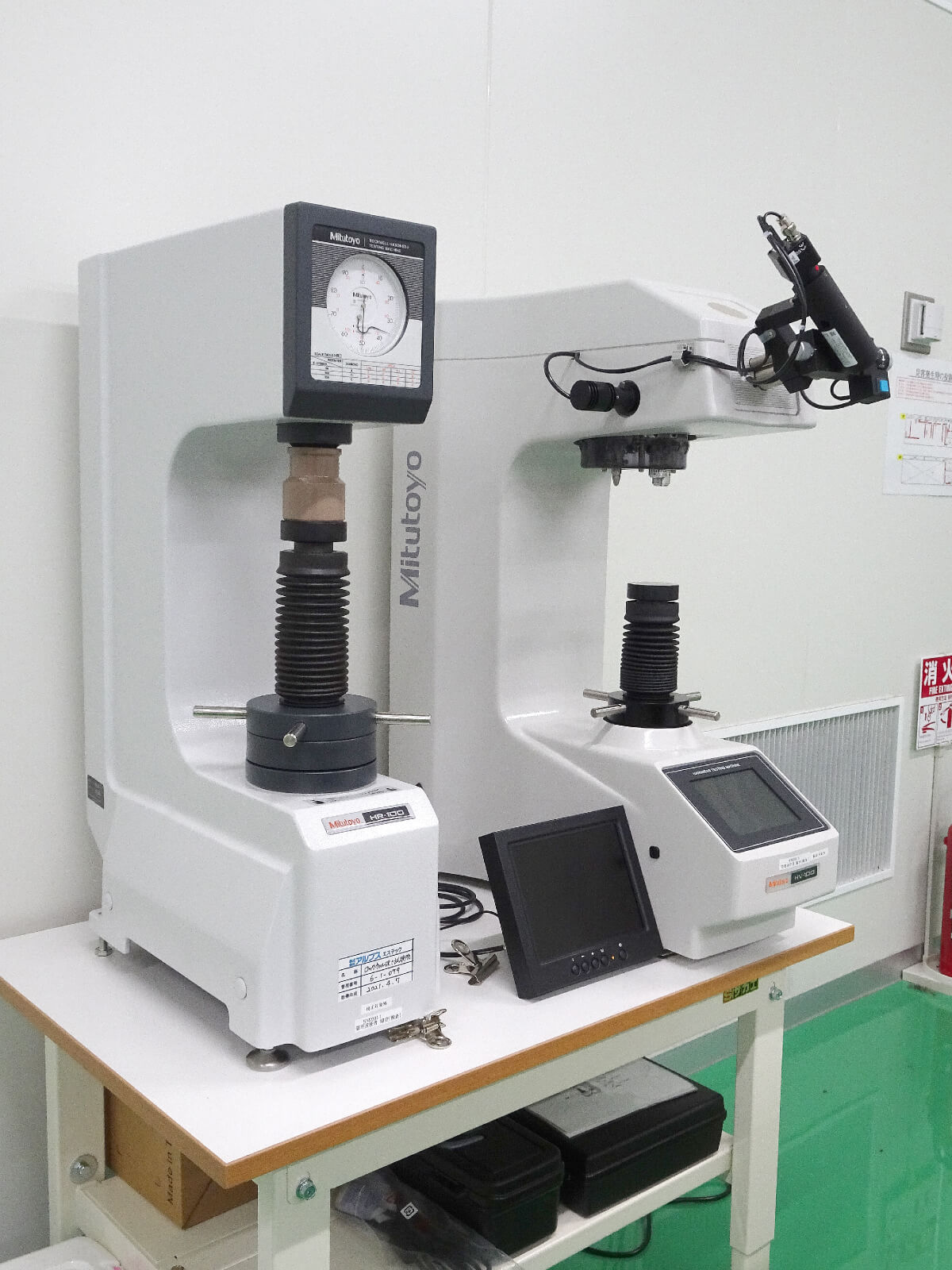 HR-100,HV-100硬度測定機